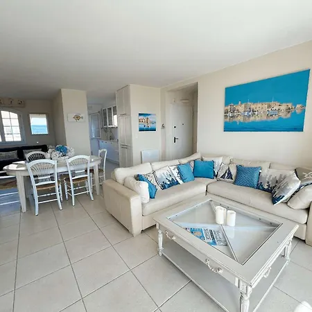 Appartement Spacieux Avec Balcon Et Acces A Port - Fr-1-868-12