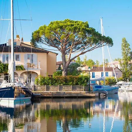 Spacieux Avec Balcon Et Accès à Port - Fr-1-868-12 * Grimaud